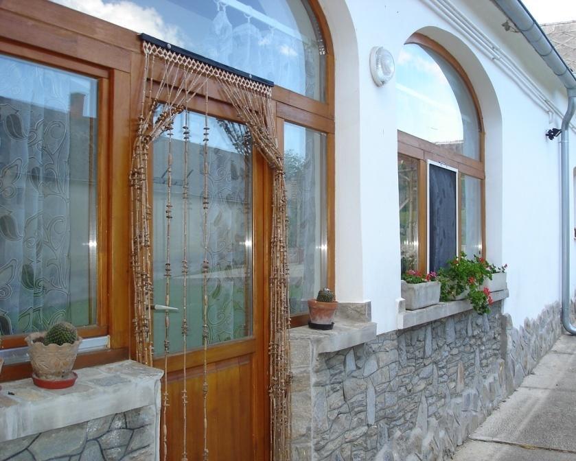 Petra Apartmanok Velem Exterior foto